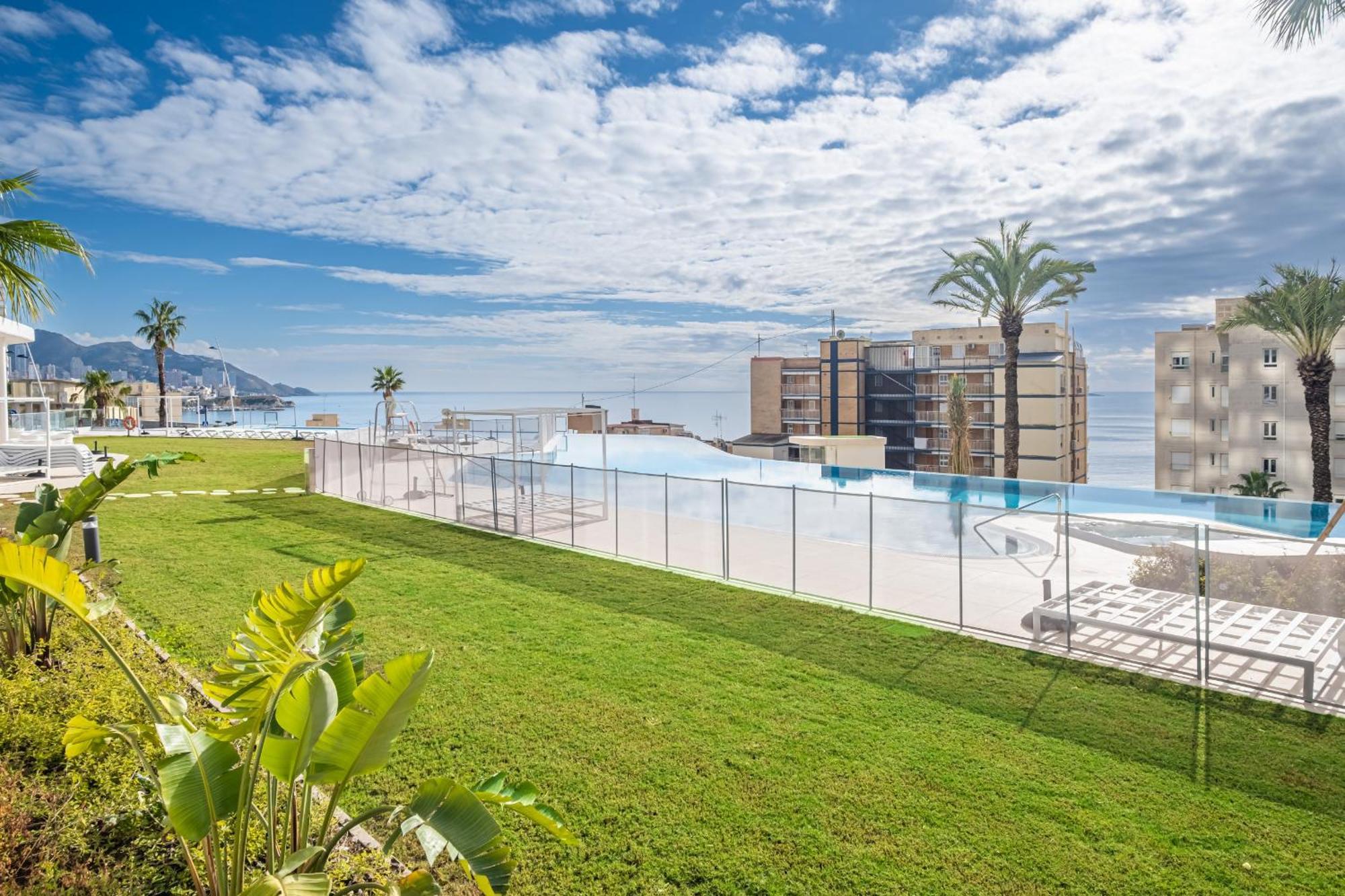 Sunset Cliffs Deluxe Apartment 6133 Poniente Beach Μπένιντορμ Εξωτερικό φωτογραφία